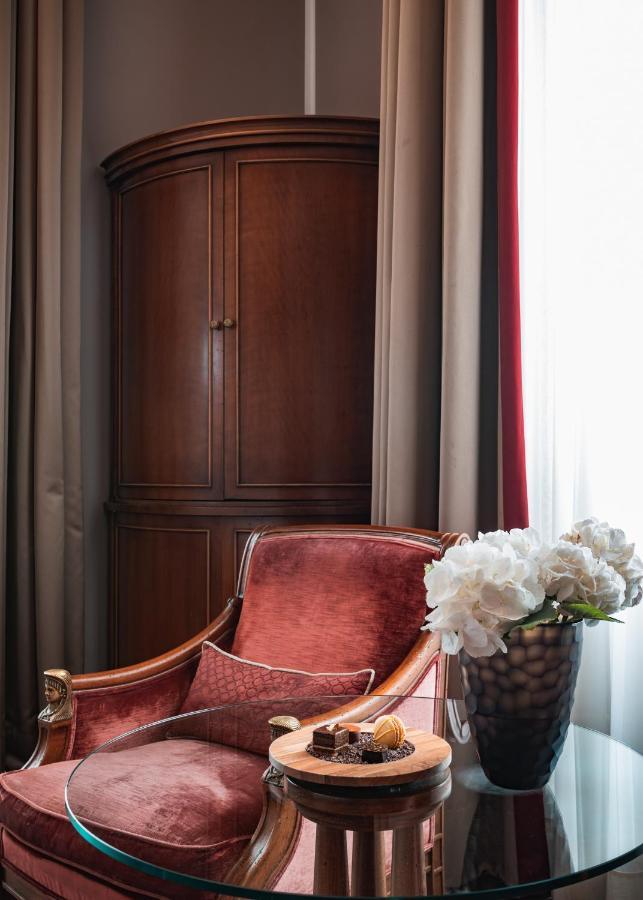 Althoff Grandhotel Schloss Bensberg Bergisch Gladbach Exteriör bild A room at the hotel