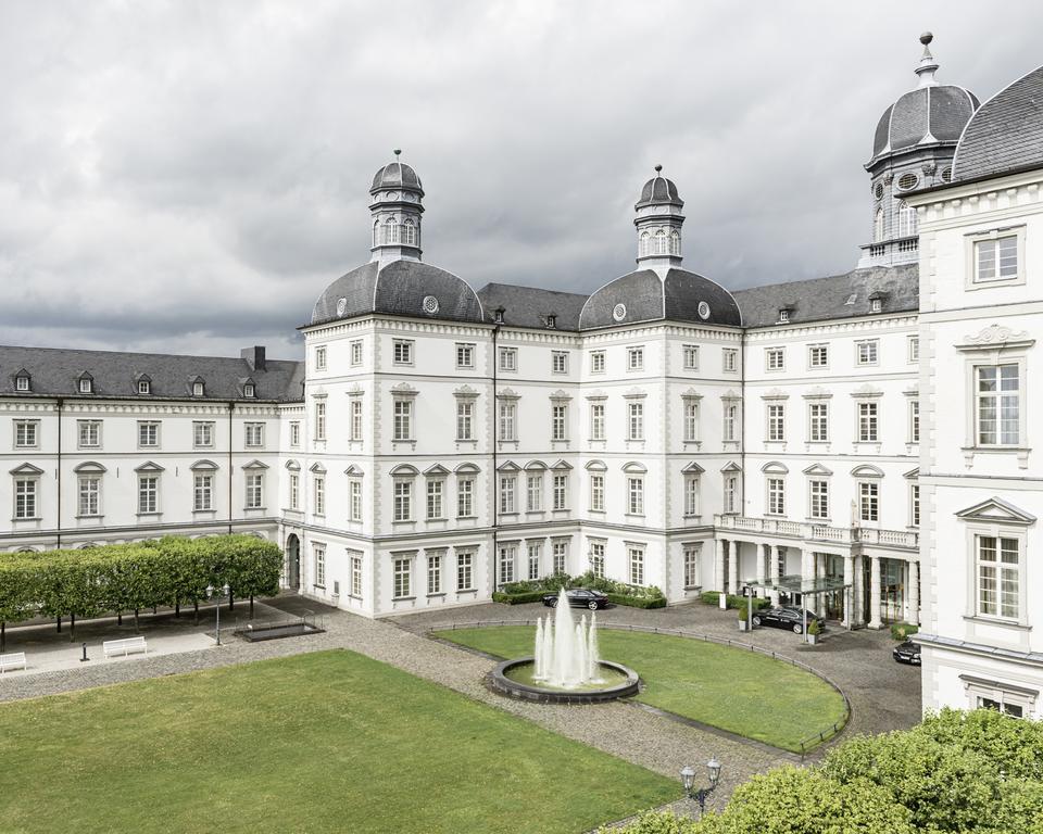 Althoff Grandhotel Schloss Bensberg Bergisch Gladbach Exteriör bild The former abbey of Kamp